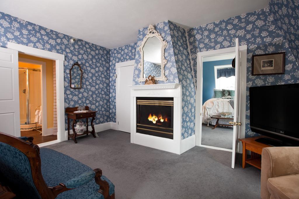 Inn Victoria Chester Екстериор снимка