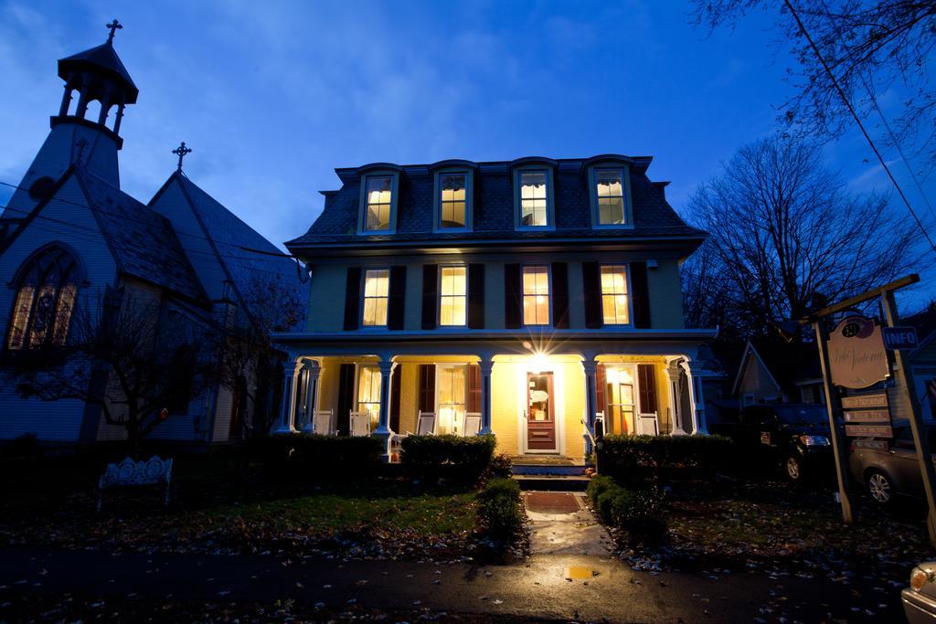 Inn Victoria Chester Екстериор снимка