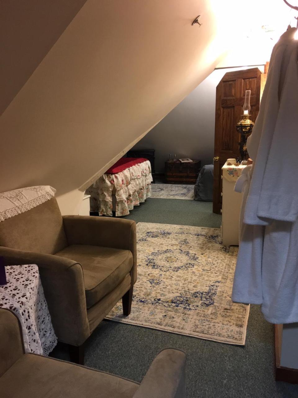 Inn Victoria Chester Екстериор снимка